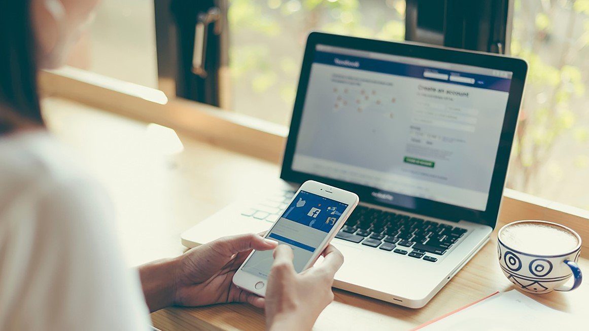 解决 Facebook 不断退出的 4 种方法