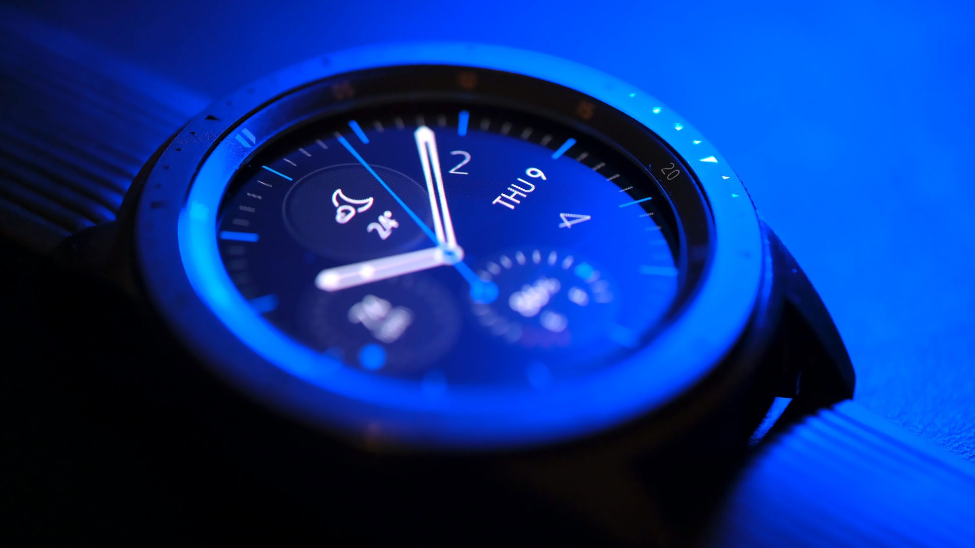 如何在 Samsung Galaxy Watch 4 上启用血压监测