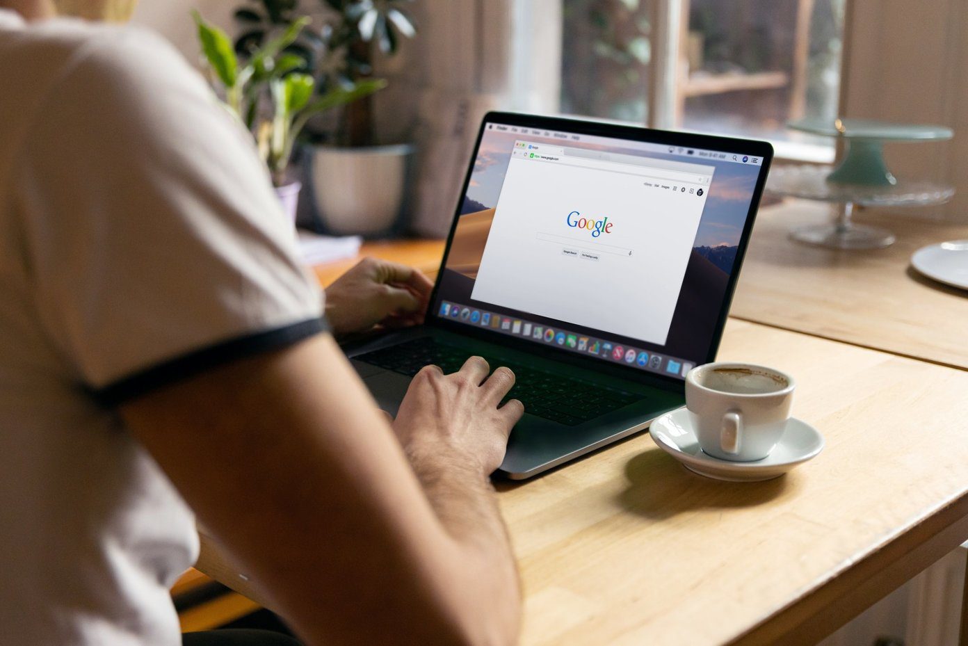如何在 Chrome 中创建并保存一组选项卡
