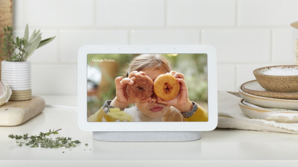 如何在 Google Nest Hub（第二代）上浏览网页