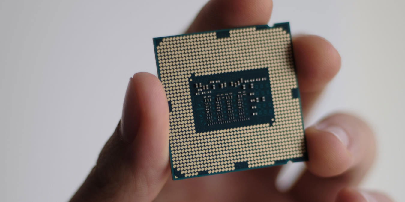 CPU 核心数量与时钟速度